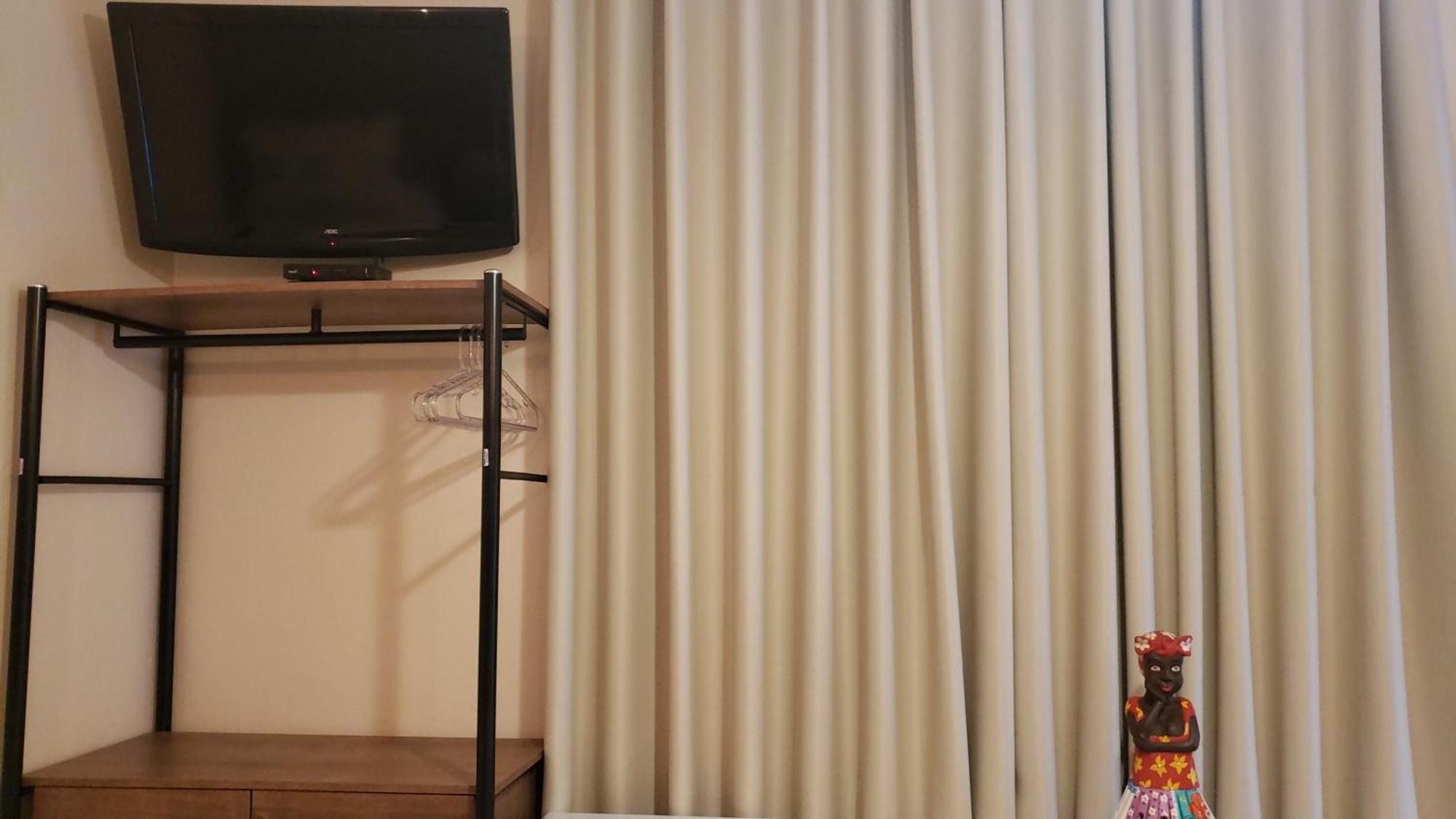 Suites Ambiente Familiar -Prox Do Thermas Aguas de Sao Pedro Bilik gambar
